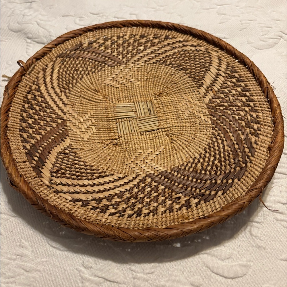 Vintage handwoven Tonga basket. Made with natural materials. Home decor.